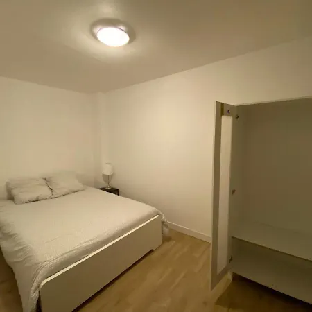 Loft Entier Parisien-paris11 Appartamento *